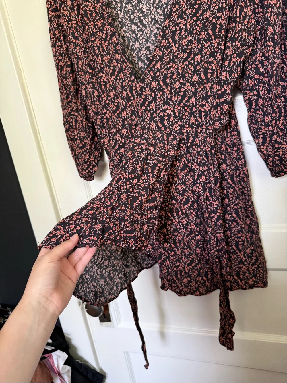 Free People Clara Tunic Mini Dress V-Neckline  & Dainty Floral Print Boho Sz M
